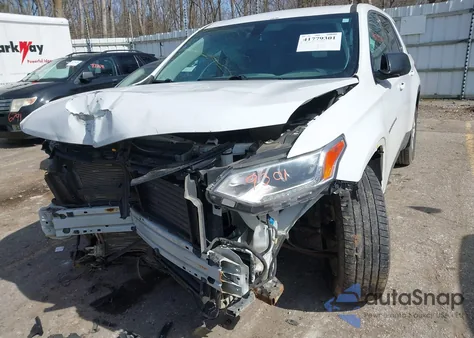 2018 Chevrolet Traverse Ls из США, поврежденный, VIN 1GNEVFKW5JJ211662